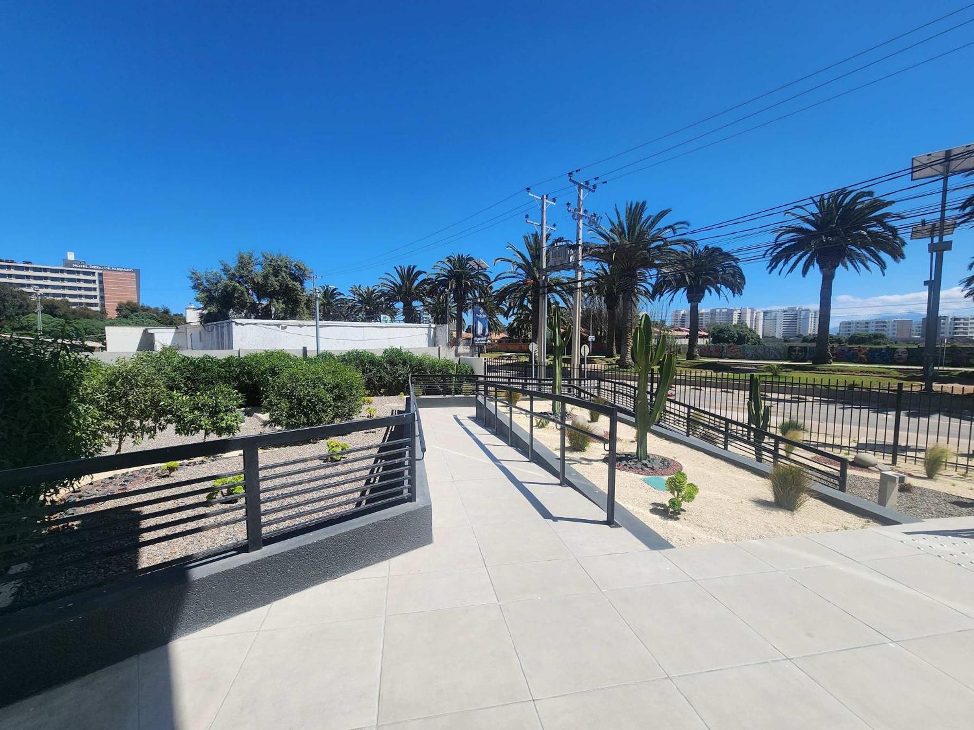 Apartamento Hom I Amplio A Estrenar En El Centro De 330 La Serena
